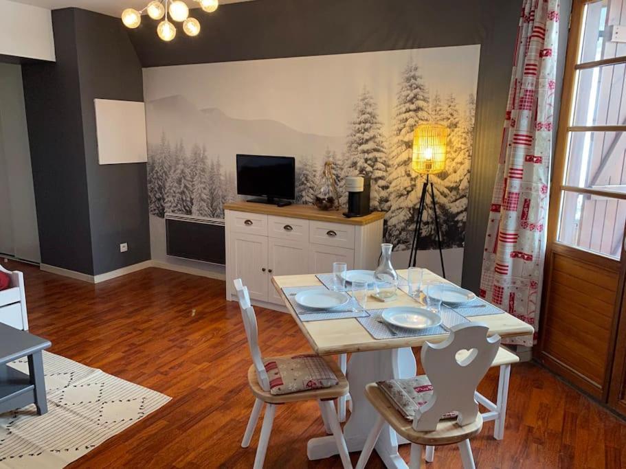 Ferienwohnung Vignec/Saint-Lary - T2 Cosy Avec Balcon & Piscine Exterior foto